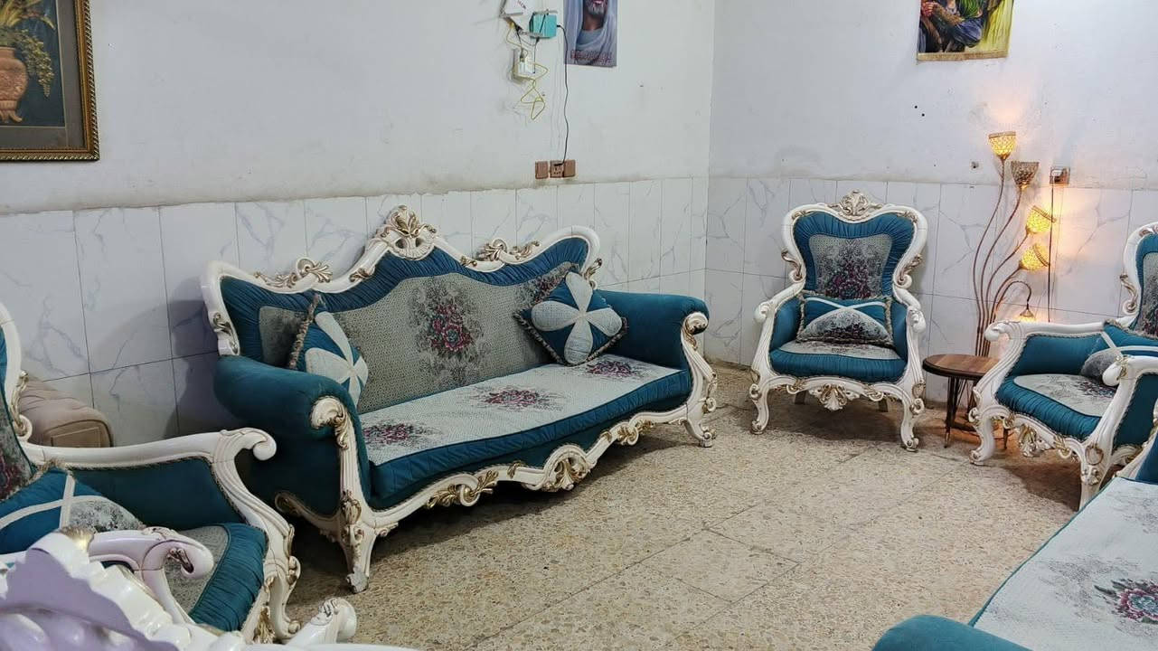 تخم زان تركي 10 مقاعد نظيف
سعره 650 وبي مجال لبياع 
يوجد توصيل بكروه ب واتساب
*********** بغداد, العراق
