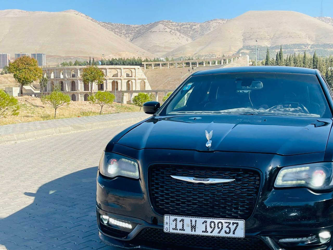 🚘 كرايسلر 300S موديل 2017
📄 جاملغ وبنيد والسونار مرفق

✅ محرك 3.6 V6 (6 سلندر)
✅ كير أوتوماتيك 8 سرعات
✅ تشغيل بصمة
✅ ريموت ستارت
✅ شاشة كبيرة
✅ كاميرا خلفية
✅ تحكم ستيرن وشفتات
✅ مثبت سرعة
✅  تحكم كهربائي مقاعد جلد
✅ تكييف ثلج
✅بصمة ابواب
✅ مرايا وزجاج كهرباء
✅تخم تاير جديد
✅ حدادية ممتازة
✅ دمام رياضي وصوت مميز

🙅🏻سونار مرفق مع الصور
📍الموقع: بابل - الحله
💰 السعر 198
 أو الاتصال:
📞*********** حلة, بابل
