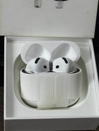 ايربودز ٤ • وكالة • مستعمل