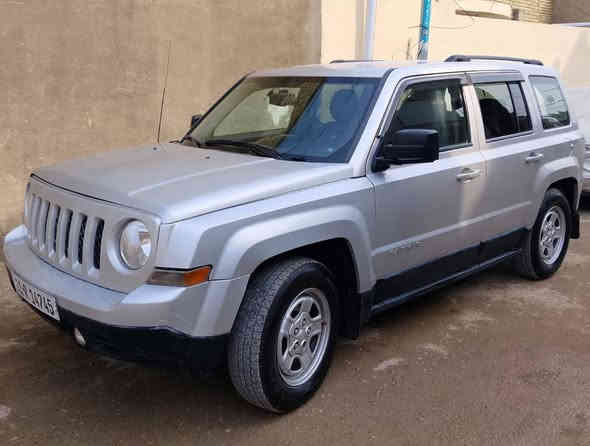 السلام عليكم للبيع جيب باتريوت موديل ٢٠١١ كير محرك مكفول تبريد شغال شرط بالصيف ثلج كهربائيات شغاله اي ناقص مابيهه فقط صدر ٧٠ بالميه رقم بغداد بأسمي تحويل ثاني يوم وبيه صبغ حزام جماليه اثر شخوط مكاني بغداد البلديات رقم *********** السعر ٧٨ وبيها مجال
