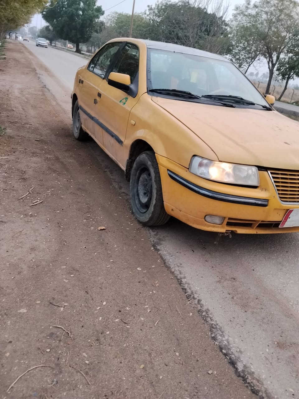 السلام عليكم للبيع او لمراوس سمند 2011 جاهزه كير مكينه حداديه كهربائيات. كله شغال عضمتها حلوه تخم تاير جواها سنويه ل 2029. عليها غرامه 150 وهيئه 100 الف سعرها 25.وبيها مجال للشراي.  مكان بابل ***********
