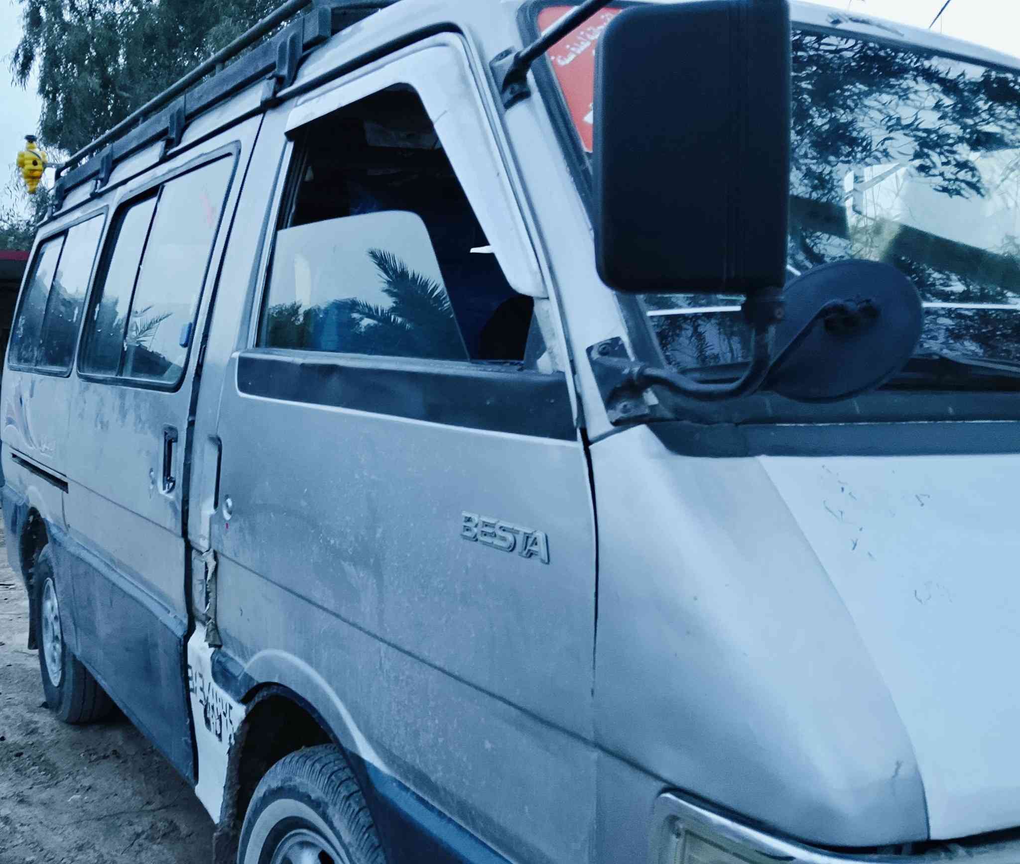 كيا بستا للبيع موديل 95 سنويه لل30 السعر 53بيه مجال شي قليل العنوان ديالى أي استفسار  على هذا الرقم ***********
