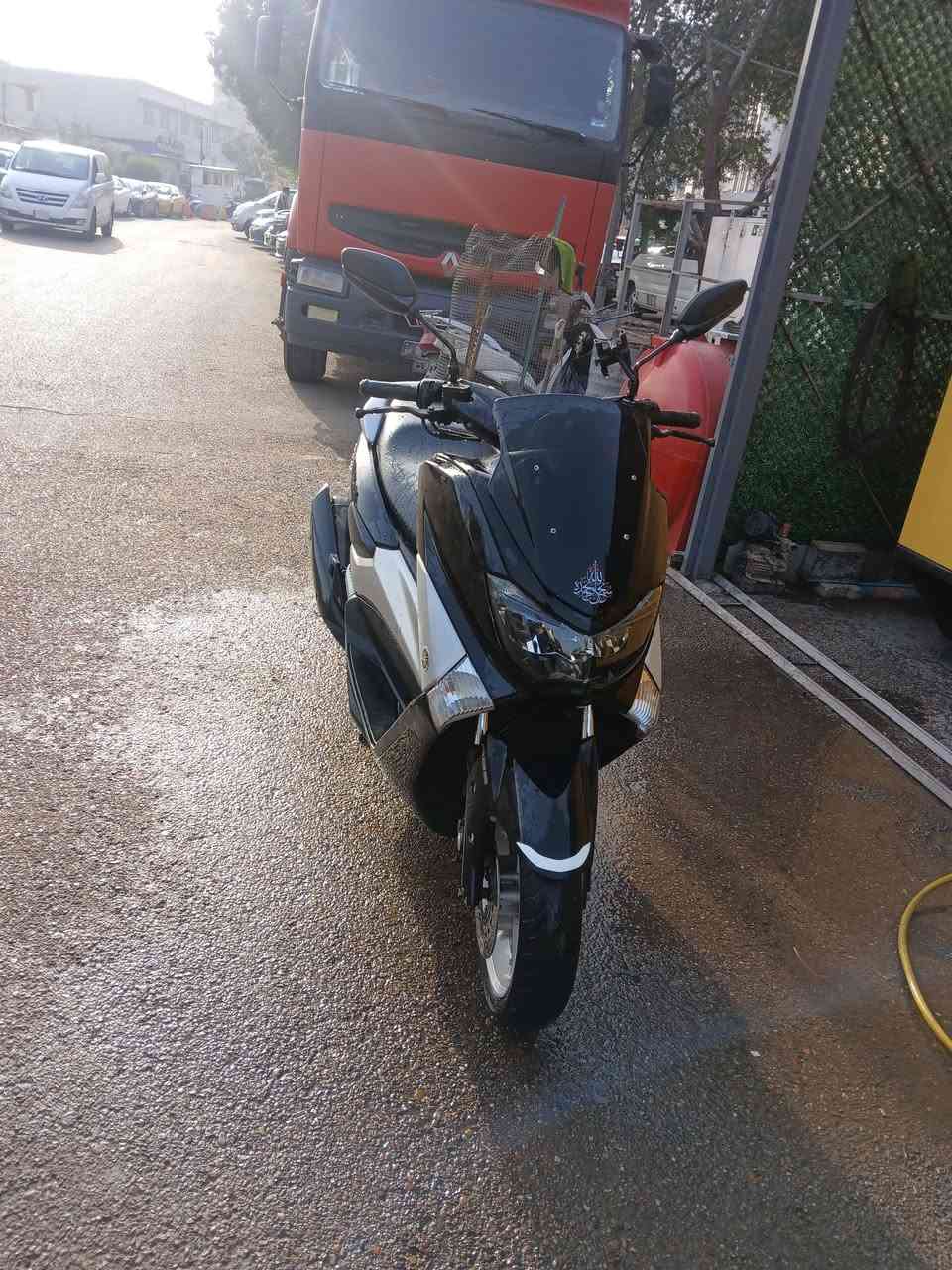 سلام عليكم
من رخصة مدير الكروب
مكلف بالنشر 
دراجه ( An Max ) رنبه بحالة الوكاله ما مفتوح برغي من عدها جيب فيتر وتعال افحص دراجه خير من الله أوراقها موجوده 
موقع صاحب الدراجه الكاظميه مجاور تربية بغداد الكرخ الثالثه
اسمه علي رقمه ( *********** ) سعرها ( 16 ) ورقه وبيها مجال
