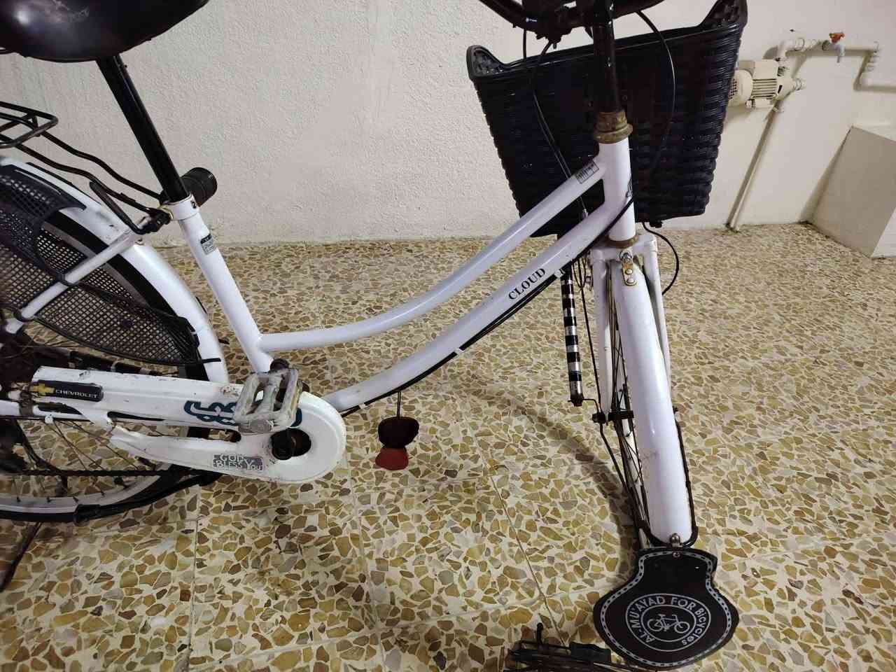 السلام عليكم بيسكل للبيع نضيف تيات نضف حجم 26ادفع سعر بس لا تكسر ابيعك


**إذا كنت صاحب هذا الإعلان وتريد حذفه لأي سبب، رجاءا أرسل رسالة إلى الدعم الفني**