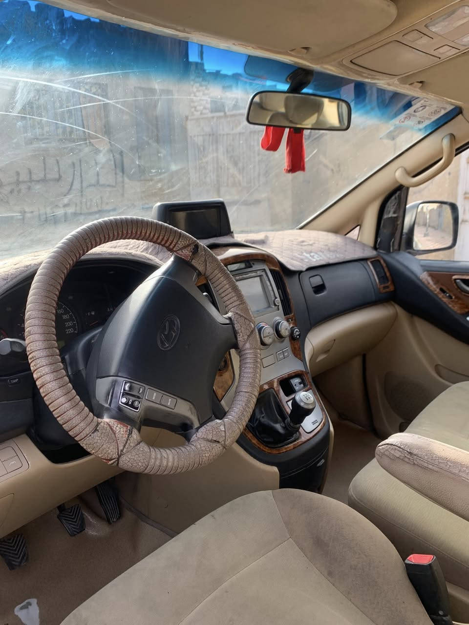 السلام عليكم ستاركس مفتوح موديل2015 سياره حلوه وجاهزه وهاذ سوناره مكاني ميسان        ***********
