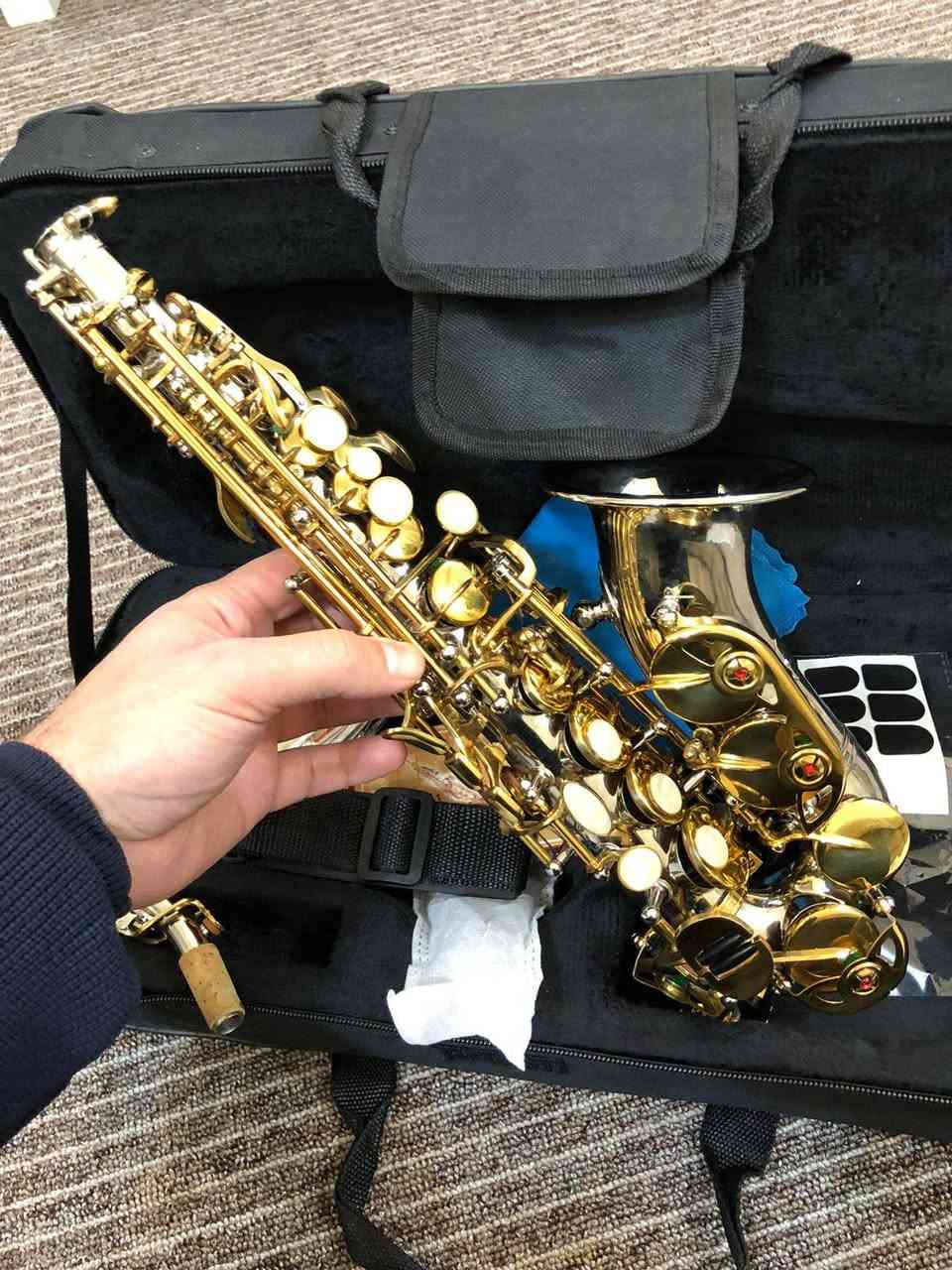 للحجر واتساب  ***********  فقط
