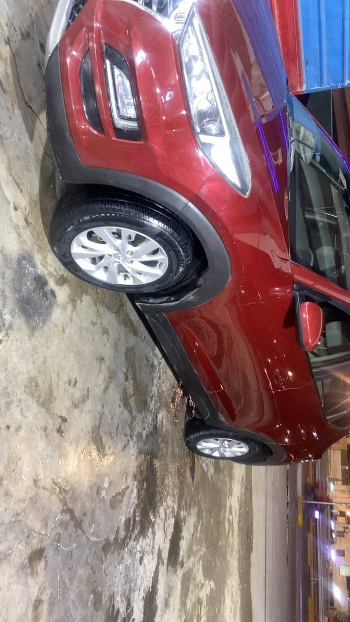 توسان 2019 امريكي حادثها جاملغ وبنيد  وصبغ ربع باب عكس السايق 
تحكم ستيرن
شاشه 
كامره 
عند بريك بصمه
مكاني الكاظمية 
السعر 162
*********** بغداد, العراق
