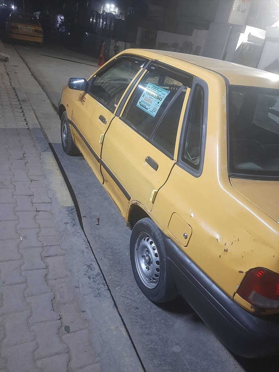 السلام عليكم سايبة للبيع موديل 2011 رقم انكليزي مصفرة هيئة وغرامات كهربائيات شغالة تخم تاير جديد كير مكينة مكفولات بس الدوسات والذيولة بيهن خياسات  العنوان بغداد حسينيةالراشدية صاحبها ايريد تحويل ثاني يوم السعر25 الاتصال على الرقم ***********
