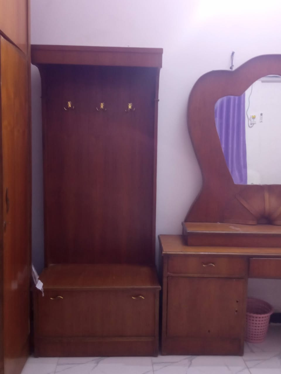 السلام عليكم غرفه نجاره نظيف السعر ع الرقم ***********
