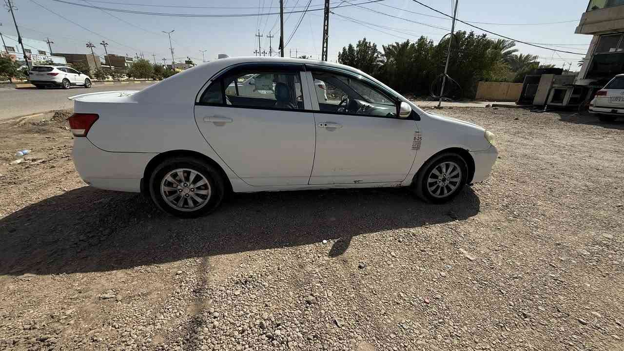 السلام عليكم            السعر 43 ورقة 

بي وايدي G3 2013 

كير عادي لمرغوب  كير ومكينه وحدادية وتبريد شرط لكفالة 

سياره بيه طخه بجملغ الخلفي الايسر وتعمير دوس 
شباب ابيعلك سياره صبغ حزام وبيه خياس من يم الفتحة بل قمارة 

غرفه جديدة باتري جديد سياره جاهز كبل لشارع 
رقم قادسية تحويل مباشر 

مكاني بابل لهاشمية 
 ***********
