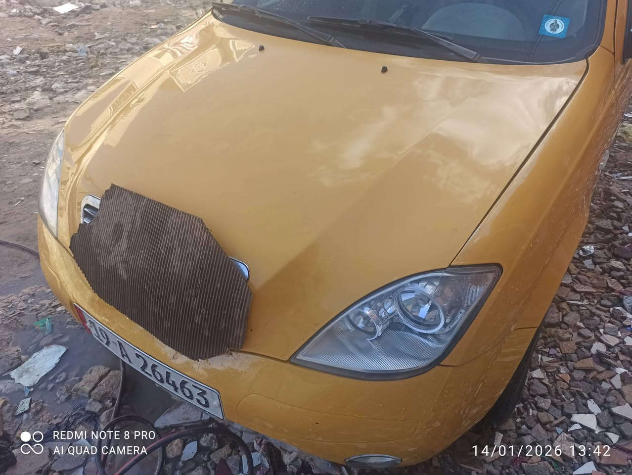 سلام عليكم طيبه للبيع موديل 2016 بيها قطعه بارد باب عكس السايق كير ومكينه مكفولات لاتنقيص ولا تبخير مكينه شادها قبل شهرين جديده حداديه جيده
السعر 40 وكلشي موجود بالسوك 
سياره مال جناي تعبان عليها
سياره باسمي تحويل مباشر من عندي 
***********
( اريد تحويل ماريد تبقى باسمي )
