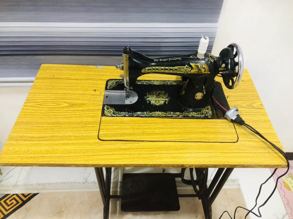 مكينه خياطه للبيع ب٤٥
***********
