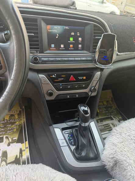 السلام عليكم و رحمة الله و بركاته
النترا موديل 2018 للبيع

گير و محرك خير من الله 
السياره نص موصفات وارد امريكي محرك 2000 دوش المرغوب و الگير AT مكان السياره بغداد الصليخ 

سعر السياره 125 ورقه و بيها مجال للشراي 

للاستفسار موجود الخاص او الاتصال على الرقم
***********
