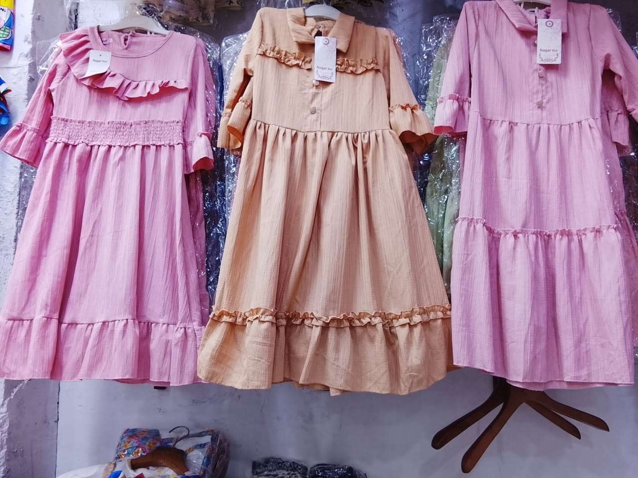 فستان بناتي جمله
السعر الدرزن 54
يلبس من عمر ٦ ال 10 سنوات
للحجز والاستفسار


**إذا كنت صاحب هذا الإعلان وتريد حذفه لأي سبب، رجاءا أرسل رسالة إلى الدعم الفني**