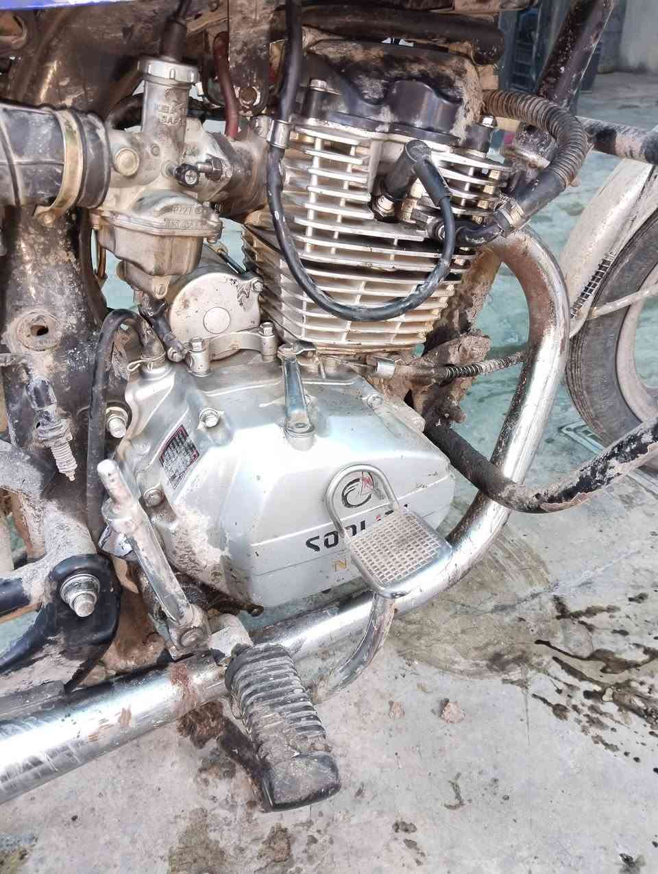 سونيك محرك مفتوح بس لاستيك ولف موديل 2023كمرك مدفوع بس اوراق ضايعه يحتاجله غسل وترتيب سعره 400وبي مجال شويه مكان كركوك حزيران استفسار عل رقم ***********
***********👍
