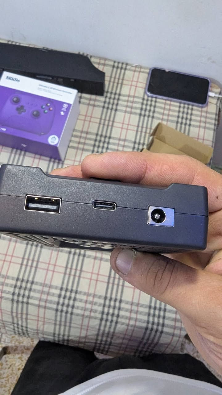 محول بطارية مزدوج من النوع NP-F إلى V-Lock، مصمم لاستخدام بطاريات Sony NP-F970، F750، أو F550 لتشغيل معدات الفيديو.


**إذا كنت صاحب هذا الإعلان وتريد حذفه لأي سبب، رجاءا أرسل رسالة إلى الدعم الفني**