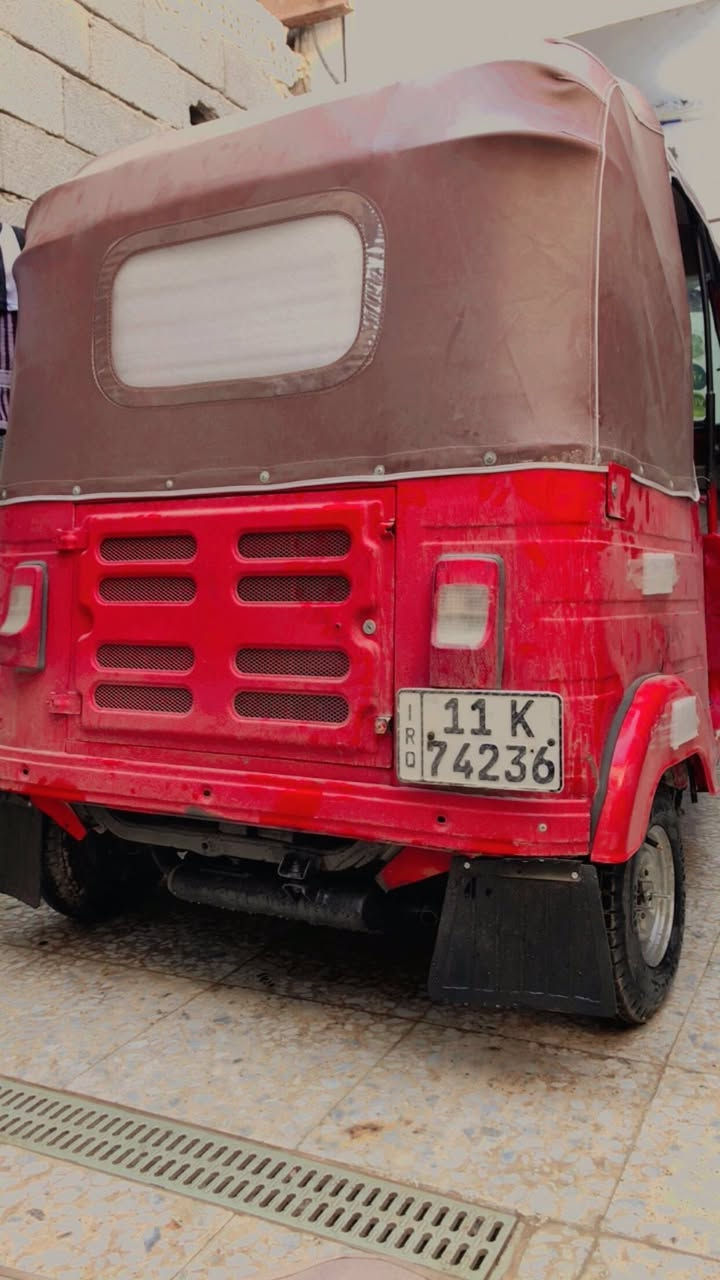 تكتك موديل 18 رقم نكليزي تكتك خير من الله مال جناي جاهزه العنوان بغداد الحبيبية السعر 5و 250 بيها مجال حك الجيه ***********
