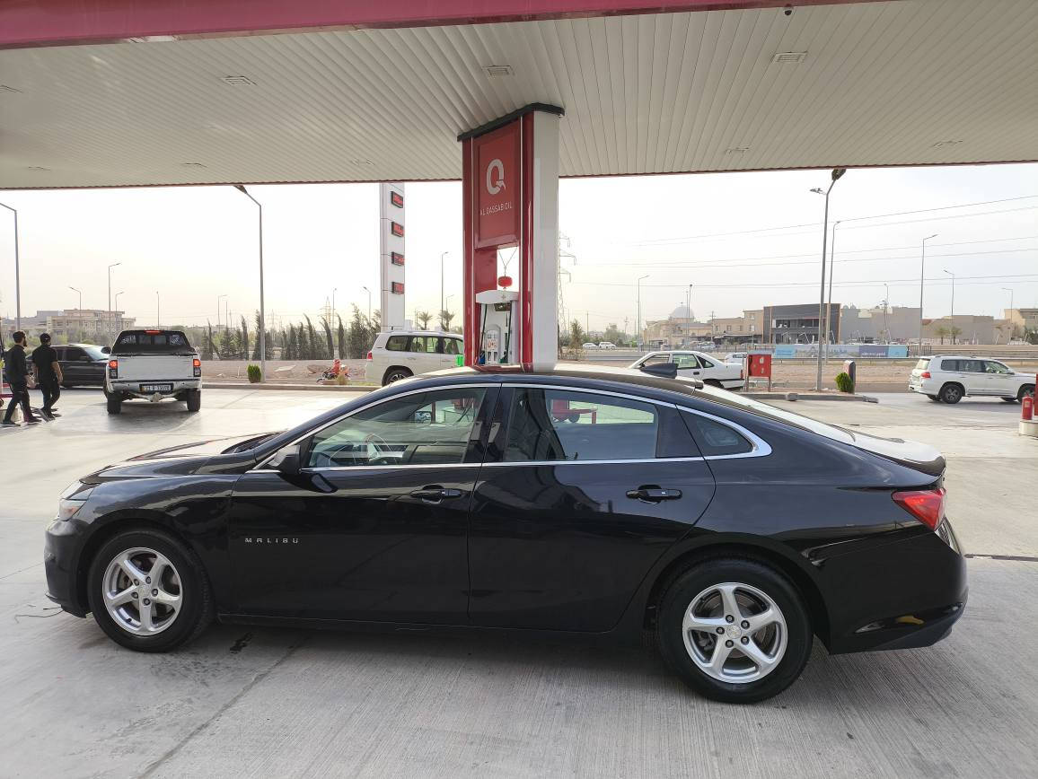 2018 مالیبو گێر و مەکینە بەشەرت 103 هەزار کم رۆیشتیە  4 پارچەی بۆیاغە  بۆنیت بۆیاغە لەگەڵ دوو دەرکە و چامڵغی لای سەکن بێ ناو گرتن ئێرباگ سیستەمە  تایەی نوێ رۆن و پاتری نوێ کارەبایات و 
تەبرید و هەمو شتی بەشەرت سعری 95 ***********
1G1ZB5ST1JF173457 أربيل, العراق
