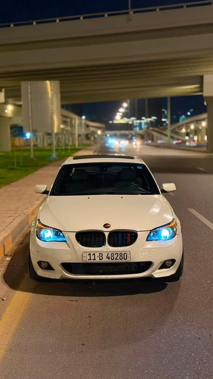 سلام عليكم حبايب 
بيع او مراوس 
E60 530. 6 سلندر N52 
موديل 2007 
سياره فول مواصفات 
اصل تو ويل 
اصل N52 
شاشه وسلايت ومري قلاب 
كت m5 كامل 
ويل 19 اصلي m 
مشط ستيرن كهرباء يعني فول خفه 
سياره بدون اي نقص كامله للاخير ترايك وين ما يعجبك 
مصروف عليها كلش هواي 
سعر 112 وبيها مجال حك الجيه 
وماكو هيج نضافه بهيج سعر 
مكاني بغداد الرصافه 
***********
