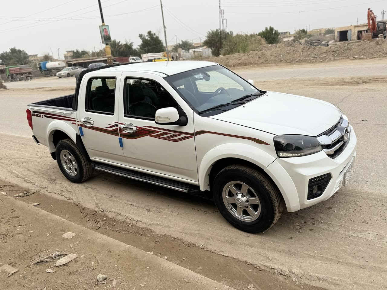 السلام عليكم 
كريت ويل2023 سيارة 
رقم القادسية تحويل مباشر.  
‏سيارة كفالة عامة
‏السيارة مدورة ثاني يوم 
 ‏
محرك كير كفاله 
تخم تاير جديد 
‏
‏ السعر120 وبيه مجال للشراي
المكان الشطره قضاء الدواية
‏***********.      ***********
