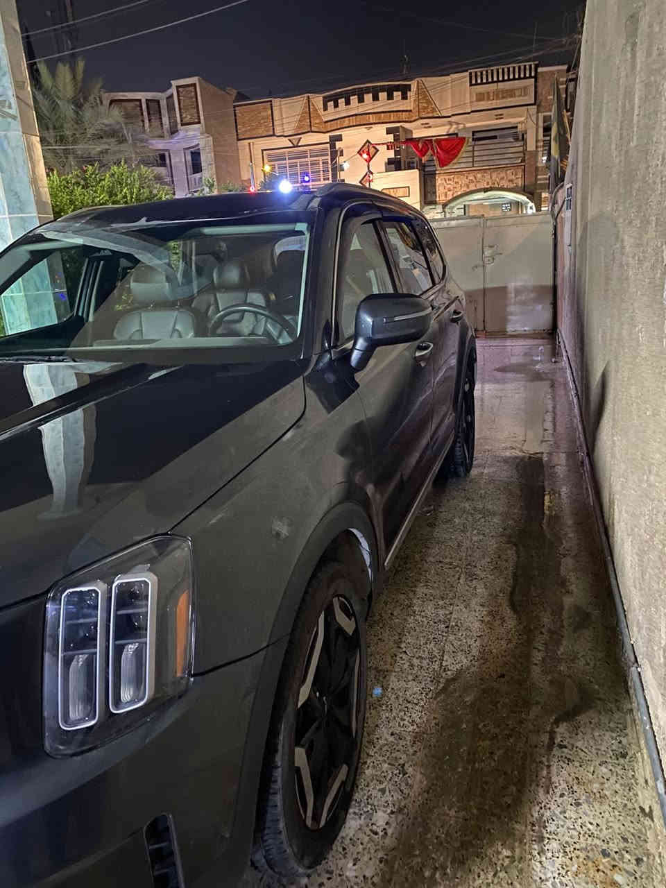 سلام عليكم
كيا تلورايد موديل2023  موصفات S

كراسي جلد منفصل VIP
كراسي تدفئه
توقف ذاتي 
ستيرن رجاج
5 وضعيات قياده 
رادار امامي 
رادار خلفي 
شحن لاسلكي 
حساس امطار 
بصمه
تحكم على المنحدرات 
لايت لد برتقالي 
تشغيل عن بعد 
كامره خلفيه
اتصل على رقم موجود تعرف سعر***********
