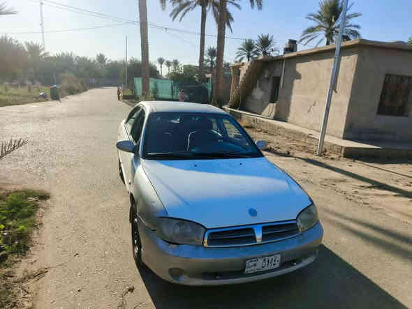 السلام عليكم
كيا سيفا ٢٠٠١ 
للبيع ١٨ وبيها مجال 

***********
