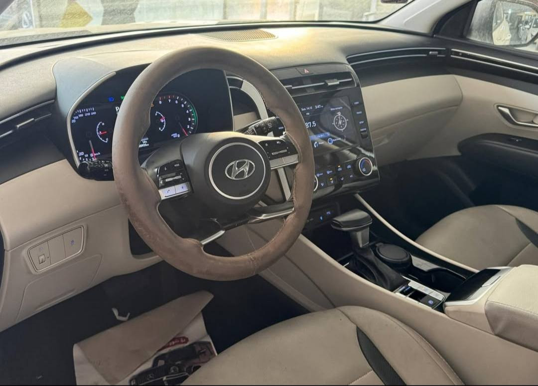 توسان موديل 2023 خليجي رقم جديد سنوية جديد 
كير محرك بشرط تحويل بي ثنين قطع صبغ بدون إرباك و شانصى بطانة بشرط عنوان اربيل تلفون ***********
زين *********** أربيل, العراق
