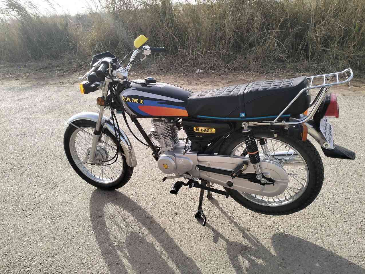 سلام عليكم 
دراجه نامه محرك شلامجه مكينه مكفوله موديل 2026 كامله مكمله نشطه وناعمه. اوراق اصولي مددفوع الكمرك مالهه بس تترقم سعر 775 وبيهه مجاال بسيط كلش مكاني بعقوبه يم معهد تقني رقم ***********
