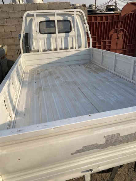 السلام عليكم سياره حمل نوع جمبي للبيع 
مديل 2011 رقم بغداد سنويه ل 29 تحويل ثاني يوم السياره جديده ماشيه 45 الف فقط 
كير ومحرك بلكارتون بدي اكسل شاصي دواخل كله مكفول السياره اي نقص مابيها واحلا من الصور سعرها 70 وبيها مجال مكاني البصرة القبله رقمي ***********
