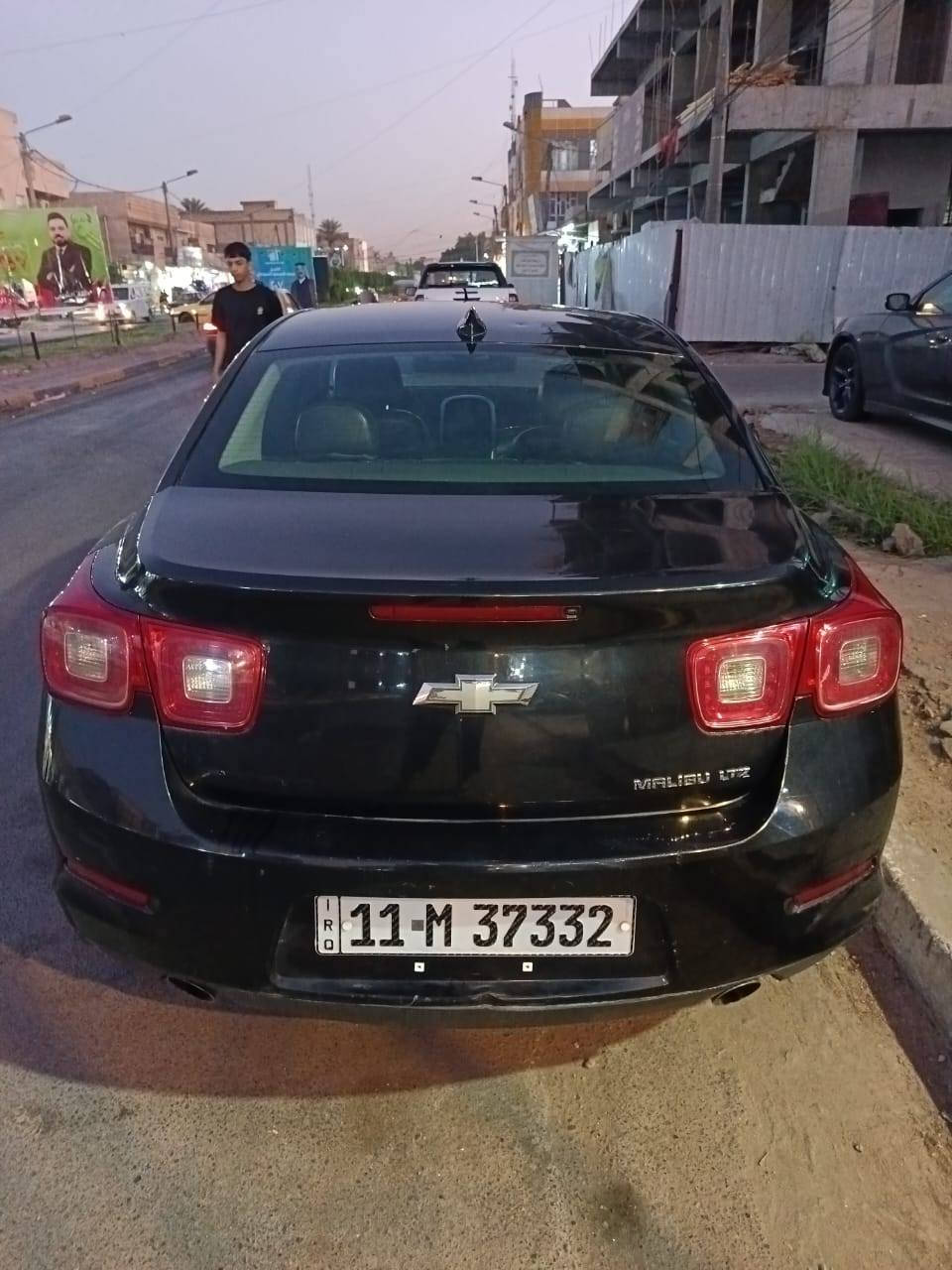 السلام عليكم
ماليبو موديل 2015
لون اسود.
بغداد شارع فلسطين/ الرقم الجديد 
السيارة بااسمي
 وارد امريكي / محرك 2500
تدفئة تبريد شغال وممتاز
تدفئة بالكشن الامامي والسائق.
السعر ب80 ورقة وبيه مجال.
للاتصال ***********
