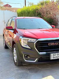 � للبيع جمسي تيران 2022 SLE 🚗 • الموديل: 2022 • الفئة: SLE • الدفع: رب...