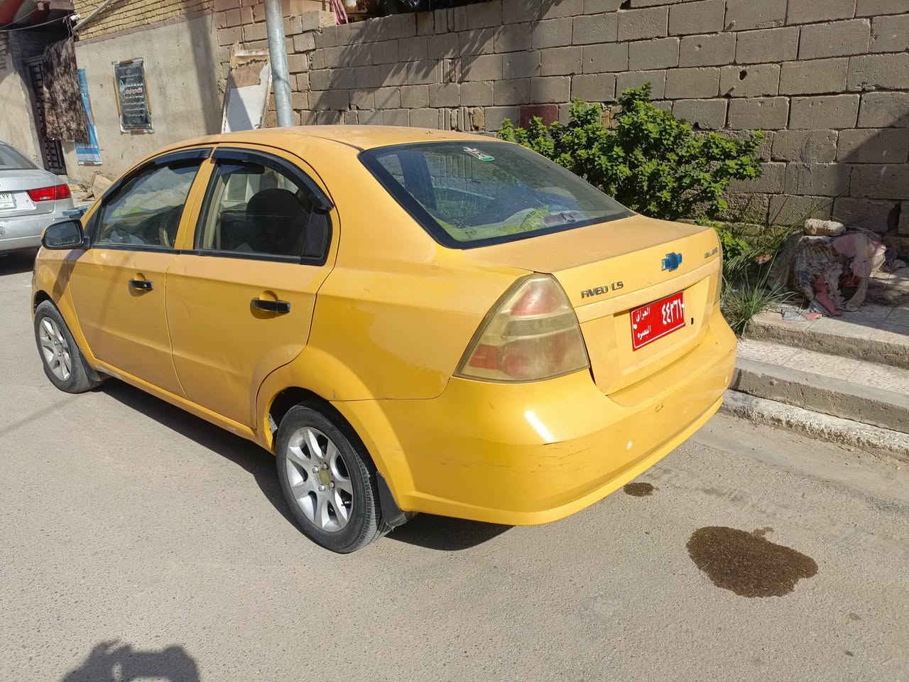 السلام عليكم
افيو 

موديل 11 خليجي

مفتوح مو مسكر

معاملة تحويل الرقم ماشيه الشراي يستلم رقم انكليزي 

للبيع أو مراوس بسياره خصوصي 

السعر 42 

مكانه ناصريه 

للاستفسار 

***********
