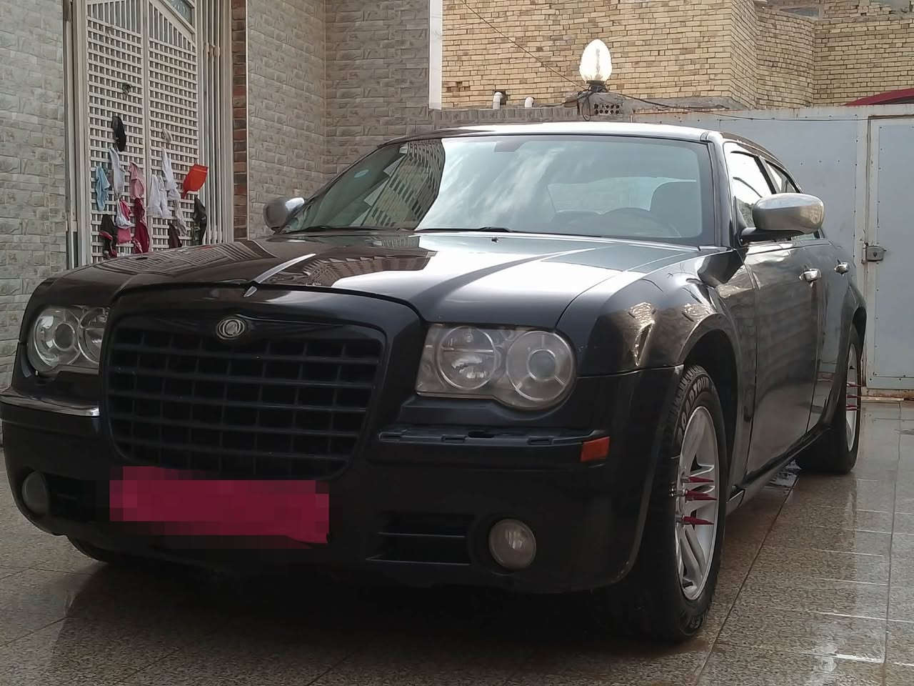 السلام عليكم ورحمة الله وبركاتة 
اوباما ادوات كصه جنطه
متوم شمالي شغل مضبوط 
موديل 2010
المحرك 3500
السياره جاهزه ما بيهه اي نقص 
داخل جلد بيجي
تبريد تدفئه 
لايت زنون
ستيرن كهرباء
كشنات كهرباء
مضخم صوت 
للاستفسار ***********
العنوان ناصريه
السعر 35
