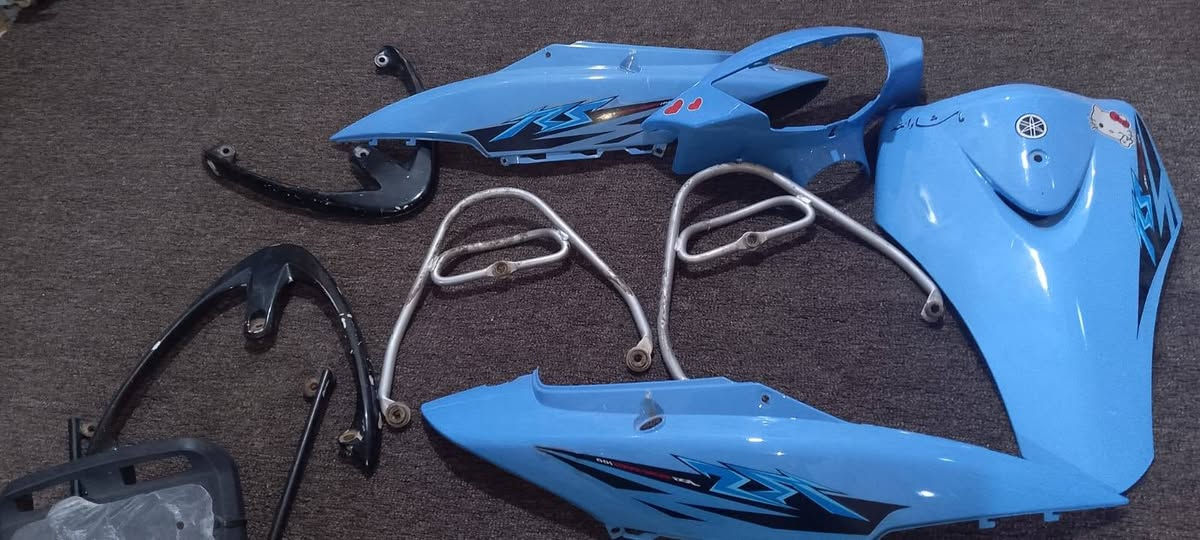 عراض البيع سعر مناسب كفر ختم وحد معه ويل بلادي بس مصوره سبايدرات منغوالي عداد ٣ سبايدرات عدله عداد ٣ معه كاسحه بوربرينات ركبه امامي ***********
