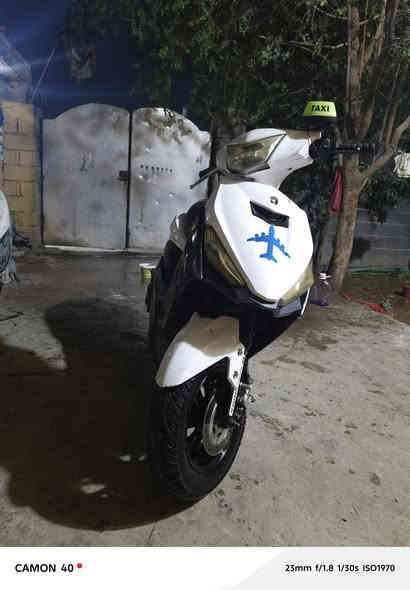 السلام وعليكم دراجه إس إف للبيع نضيفه كلش مكينه مال ماكس عدله الدراجه جديده كلش السعر ٤٠٠او بيها مجال بصيط مكاني بغداد حي اور ***********
