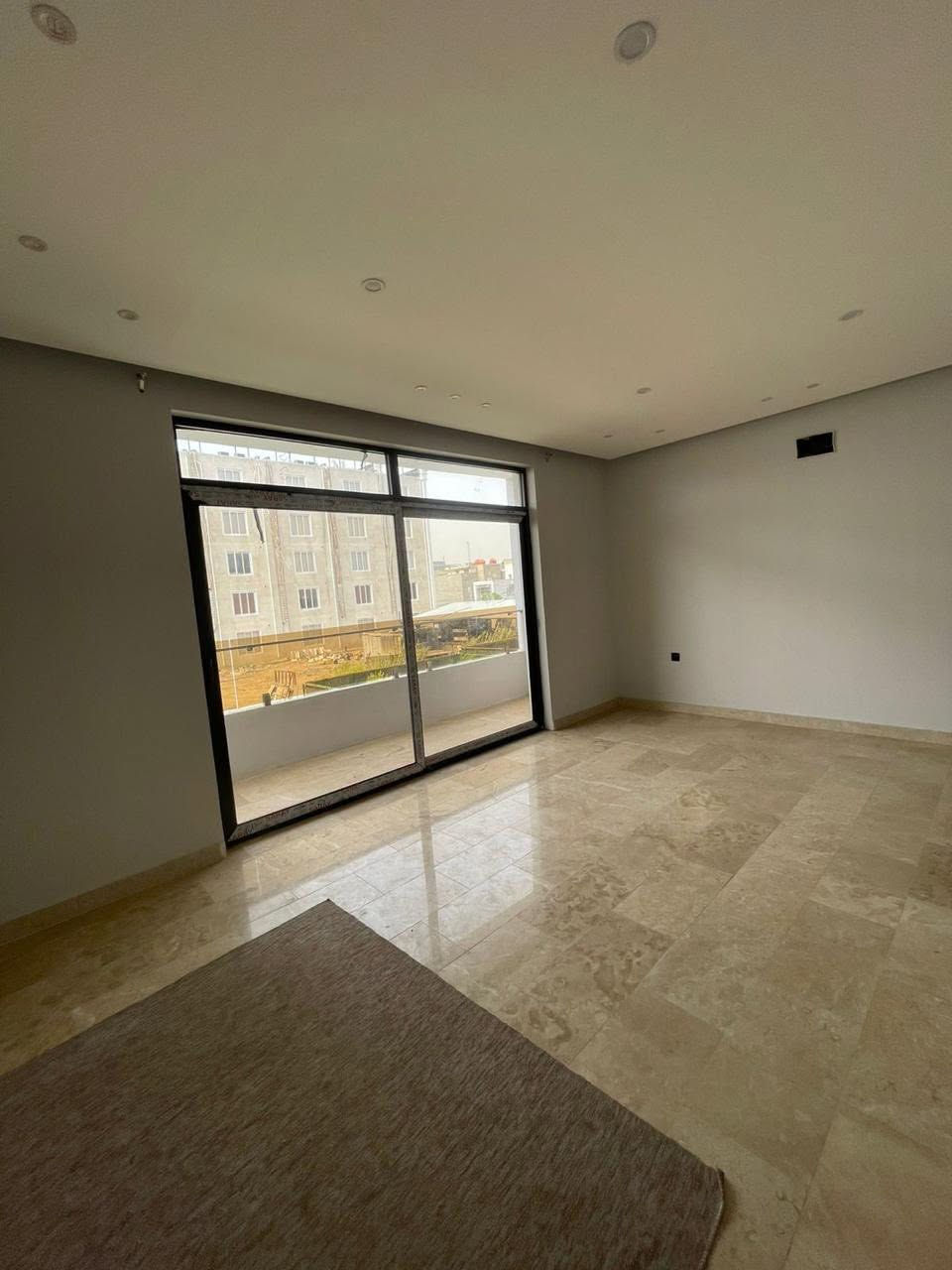 🌿🏡🌿 للإيجار في السيدية – فرصة مميزة ✨🌿🏡

بيت زيرو درجة أولى بمساحة 150م 🏠
🌳 تشجير خلفي وجو هادئ يضيف لمسة راحة وجمال للمكان 🌳
موقع هادئ ومناسب للعوائل الكريمة 🌿

🔹 يحتوي على:
✅ 4 غرف نوم
✅ صالة واسعة
✅ مطبخ
✅ خدمات متكاملة

💰 الإيجار: 2,000,000 دينار (قفل غير قابل)

📞 للاستفسار والتواصل:
***********
***********

✨ لا تفوتكم فرصة السكن الراقي… بيت جاهز بانتظاركم ✨

#للإيجار #السيدية #بيوت_بغداد 🌿
