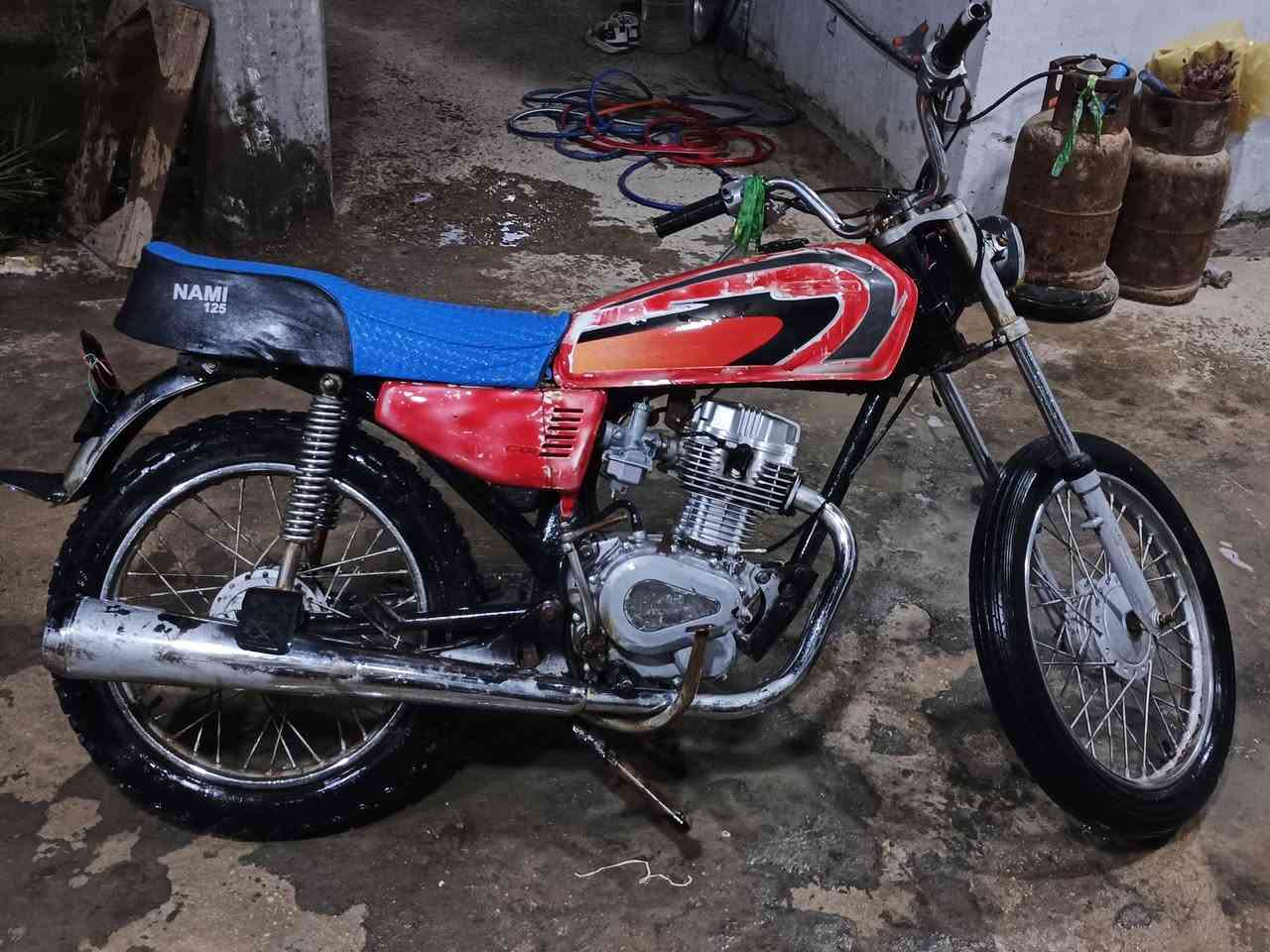 على بركه الله بدون كسران بالحلال
متوفر اربعه كير نوع ٱرشه
موديل 2017 
شغاله محرك حلو هندر واحد
بيها تلحيضات بصيطه 
شوفه عينك
مكاني بابل محاويل 
سعر 170 وبيها مجال واني بخدمتكم
***********
