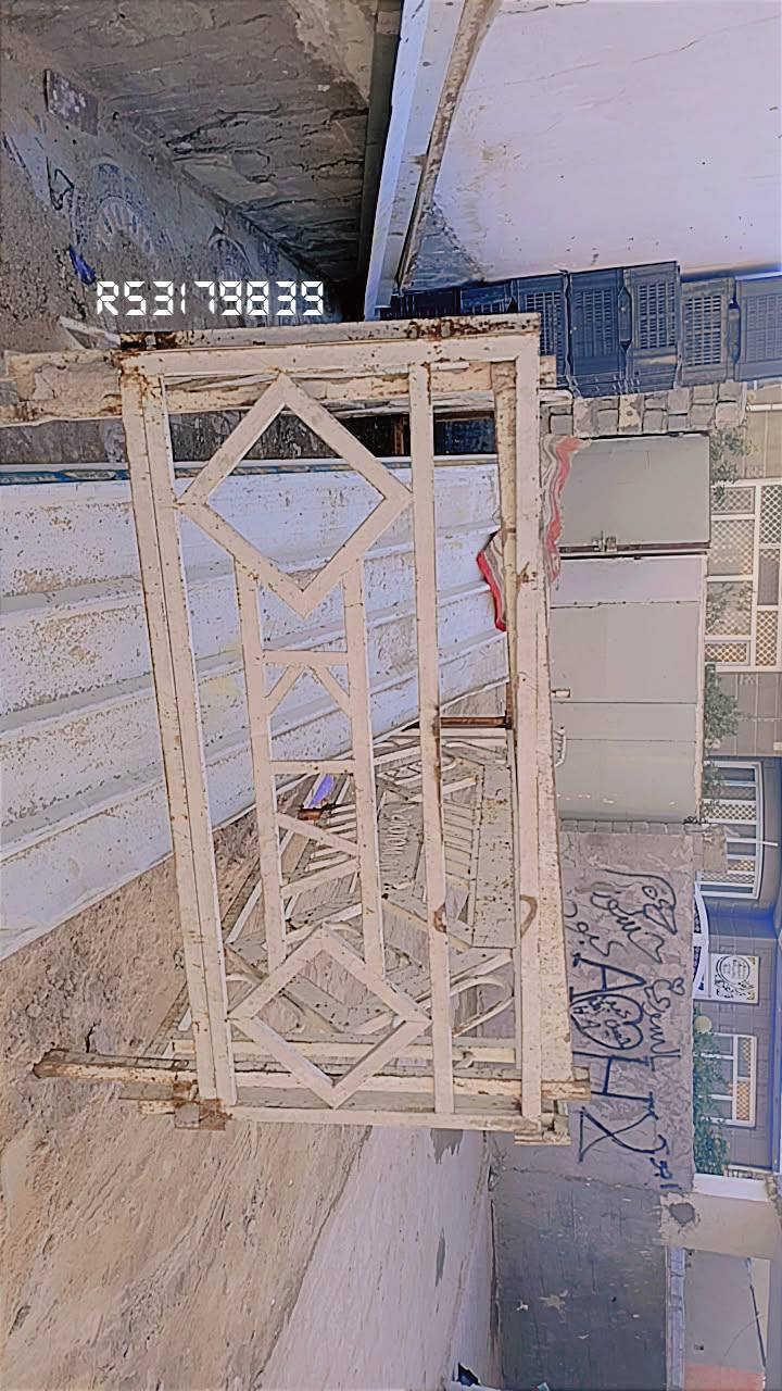 يا الله محجر فحل نظيف السعر250 وبي مجال رقمي للتواصل***********
