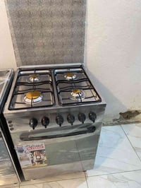 طباخ فريش • نظيف • فرن شغال