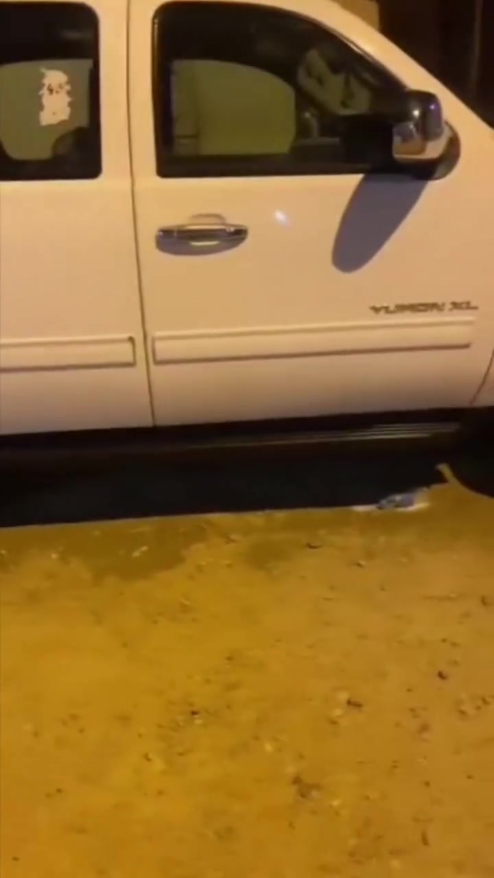 السلام عليكم يوكن جمسي للبيع موديل 7رقم بغداد اجرة 
سياره جهازه من كلشي كير مكينه اكسن حدايه 
سياره بيها ضربه با جاملق المامي شبر بجهت سياق 
سياره خطها القرنه بغداد 
سعر ب120وبيها مجال 
العنوان سياره البصره القرنه 
***********
