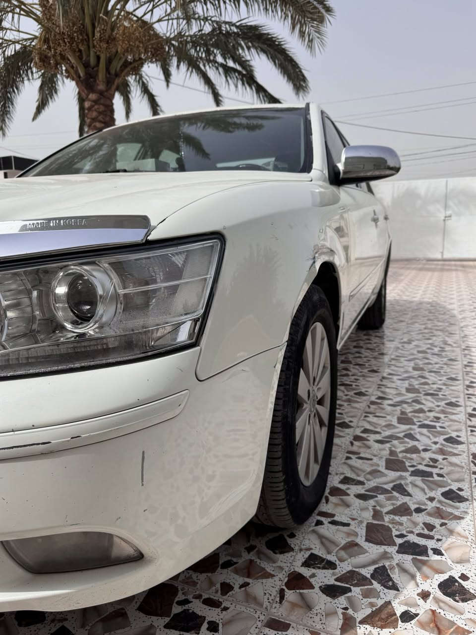 سوناتا ٢٠٠٧
دعامية ولايتات ١٠ 
محرك ٣٣٠٠  ٦سلندر قبل ٢٠يوم شديته ناعمه وخير من الله 
صدر خلفي وامامي جدد قبل فتره بدلتهن 
 السياره مصبوغة حزام ضررها من امريكا الجاملوغ الخلفي 
تدفئه تبريد كهربائات كلها شغاله 
بيها تكحيل بالقمارة 
بيع او مراوس بأحدث حسب الاتفاق 
السعر ٩٠وبيها مجال
رقم الهاتف ***********
بي واتس 
مكاني ديالى الخالص السندية
