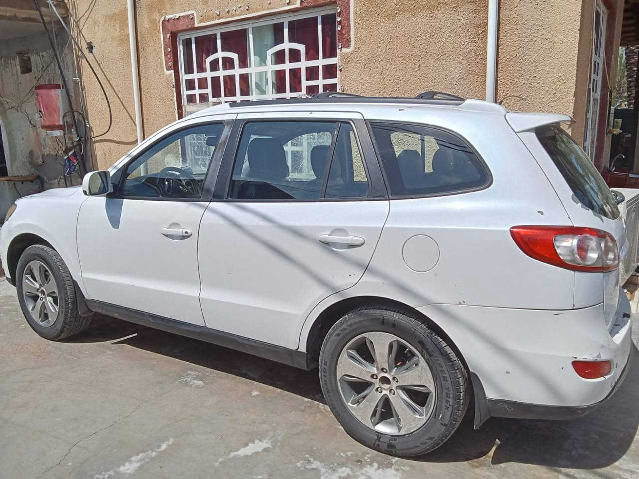 🔥 فرصة مميزة للبيع 🔥
🚗 هونداي سنتافيا 2011 وارد امريكي

📍 رقم بغداد (( 79016 )) مفتاح خط عراقنا يعني مميز
👤 السيارة باسمي (تحويل مباشر فوري)

✨ المواصفات والحالة:
✅ محرك 6 سلندر (3500)
✅ كير ومحرك بحالة ممتازة (خير من الله)
✅ تبريد وتدفئة ممتازة (خير من الله)
✅ تخم تايرات جديد قبل شهر (شاهد)
✅ تبطين كامل (كاعية) جديد درجة أولى
✅ حدادية صدر جديد
✅ السيارة جاهزة بالكامل وما تحتاج أي صرف

💯 سيارة نظيفة ومهتم بيها وجاهزة للاستخدام اليومي

💰 السعر:132$ (قابل للتفاوض البسيط)
مكان السياره : ديالى 

📞 للتواصل والاستفسار:
***********

⏳ البيع مستعجل وللجادين فقط
