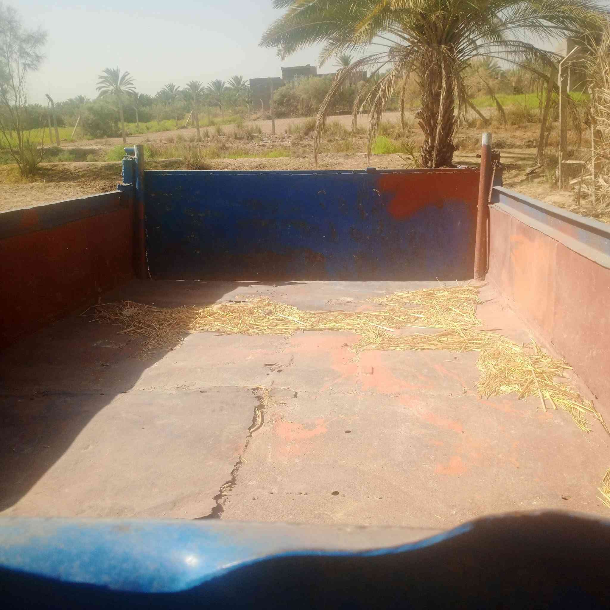 السلام عليكم عربانه لبيع. جاهزه. لشغل. مكانه بابل حله. سعره 750 وبيه مجال. شراي يتصل. وبل خدمه ***********
