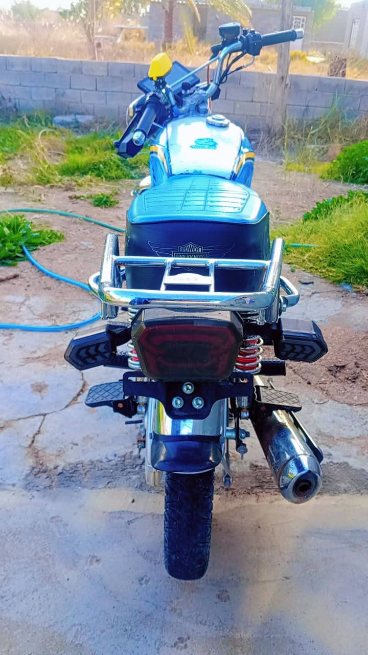 السلام عليكم 
دراجه تايكر سونك موديل2024محدثة عل 2025 للبيع  أورق 5 شاشه شغاله كلشي بيه شغال السعر خاص رقم *********** مكاني الزبيدية
