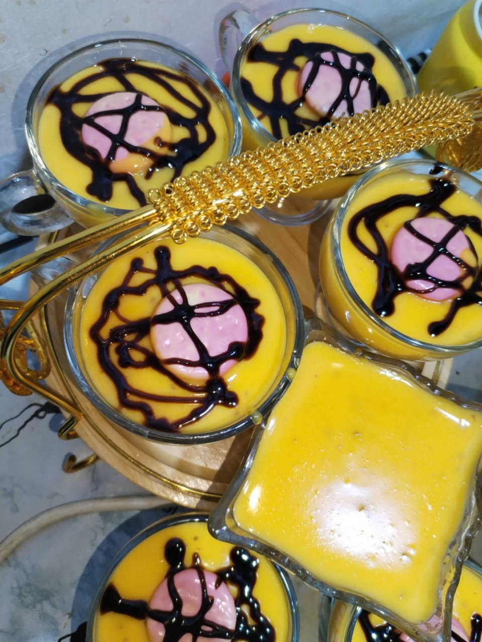 (للاستفسار و الحجز ***********) نكهة البيت… الطعم الذي يذكّرك بأجمل لَمّة وأطيب سفرة 🌿🍲
أكلاتنا تُحضّر بحب، وبمذاق أصيل يشبه طبخ الأمهات.
من أول لقمة ستشعر بدفء البيت ونكهة الزمن الجميل ❤️
📍 مطبخ نكهة البيت
الطعم الأصيل… والجودة التي تستحقها.
