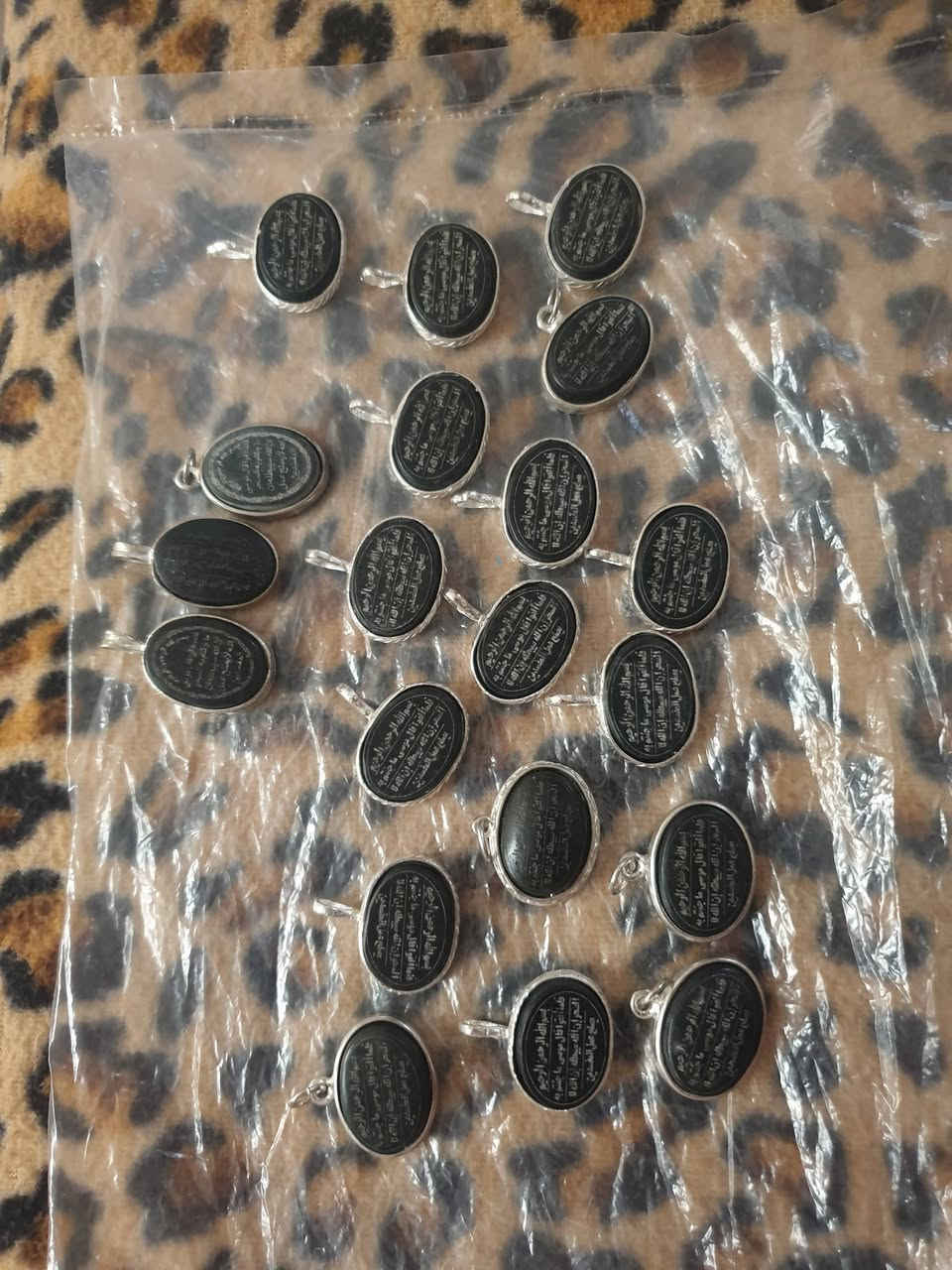 يوجد حجر عباس اباد عدد ٢٠ قطعه 
قيم واخذ بلعافيه   للحجز خاص يوجد توصيل جميع محافظات العراق


**إذا كنت صاحب هذا الإعلان وتريد حذفه لأي سبب، رجاءا أرسل رسالة إلى الدعم الفني**