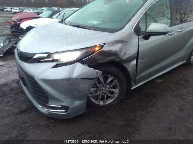 تيوتا سيننا 
هايبرد 
موديل2022
السياره حادث جاملغ سايق مبدل
ماشيه61000كم
كشنات جلد كهربائي 
صندوق كهربائي 
أبواب كهربائي 
كامره خلفيه 
حساس امامي خلفي
4سلندر2500
ابواب وصندوق جلاق
نقطه عمياء 
شاشه لمس 
8راكب كشن اضافي
كشنات سياحي
تدفئة كشنات+استيرن
رقم اربيل جديد 
مواصفات معروفه
مكان أربيل 
***********
*********** أربيل, العراق
