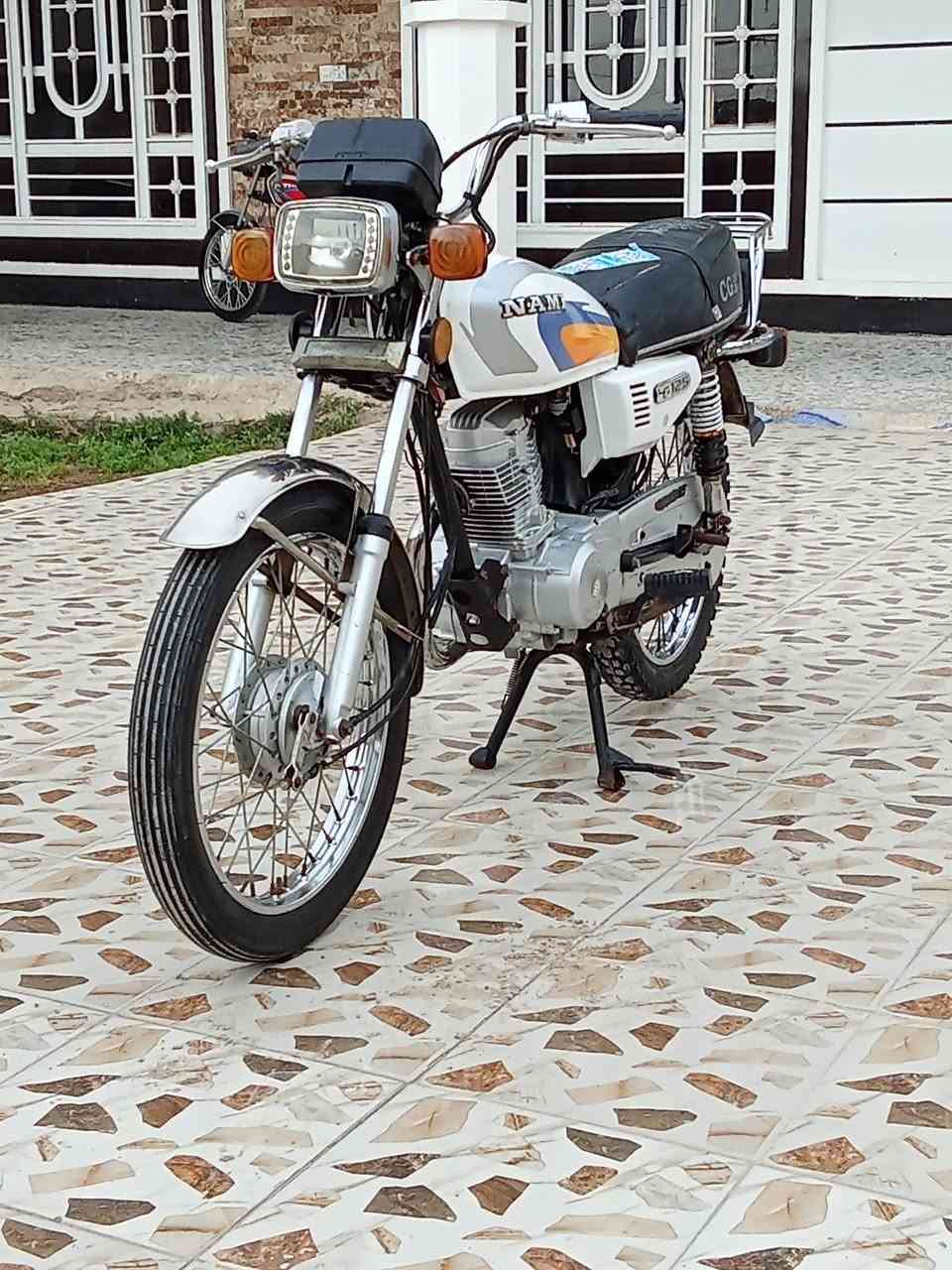 سلام عليكم دراجه اربعه كير موديل21 اوراق اصولي نظيفه دراجه حلوه خير من الله السعر  600 وبيها مجال مكاني كوت شارع النفط ***********
