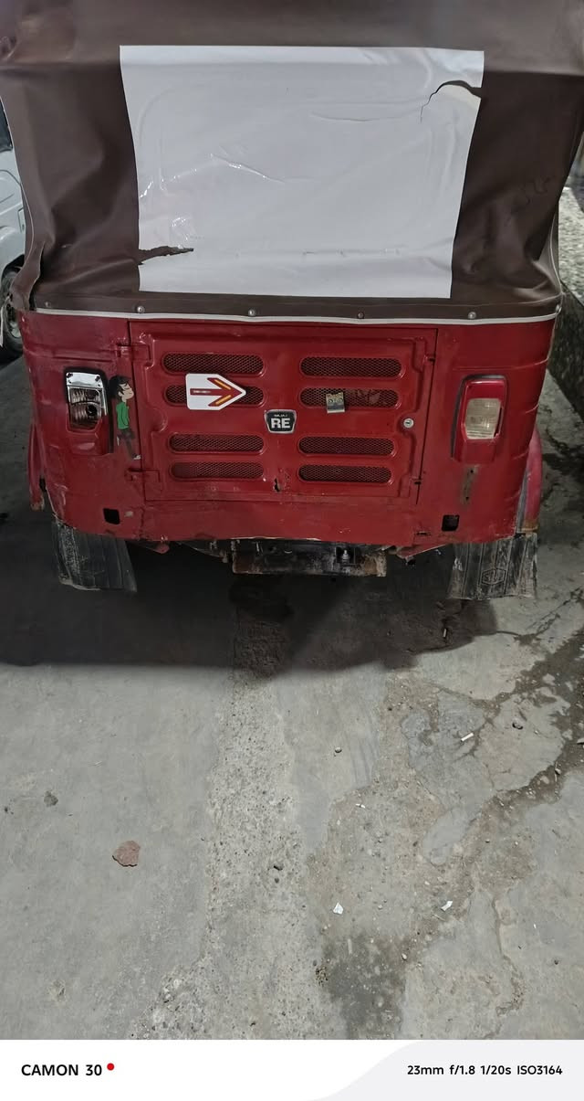 سلام عليكم تكتك 18 شهر 12 اوراق كامله 
تجفيت جديد شركه بيه خياسات بدوس ولغود 
سعر 2750 
‏‪***********‬‏
