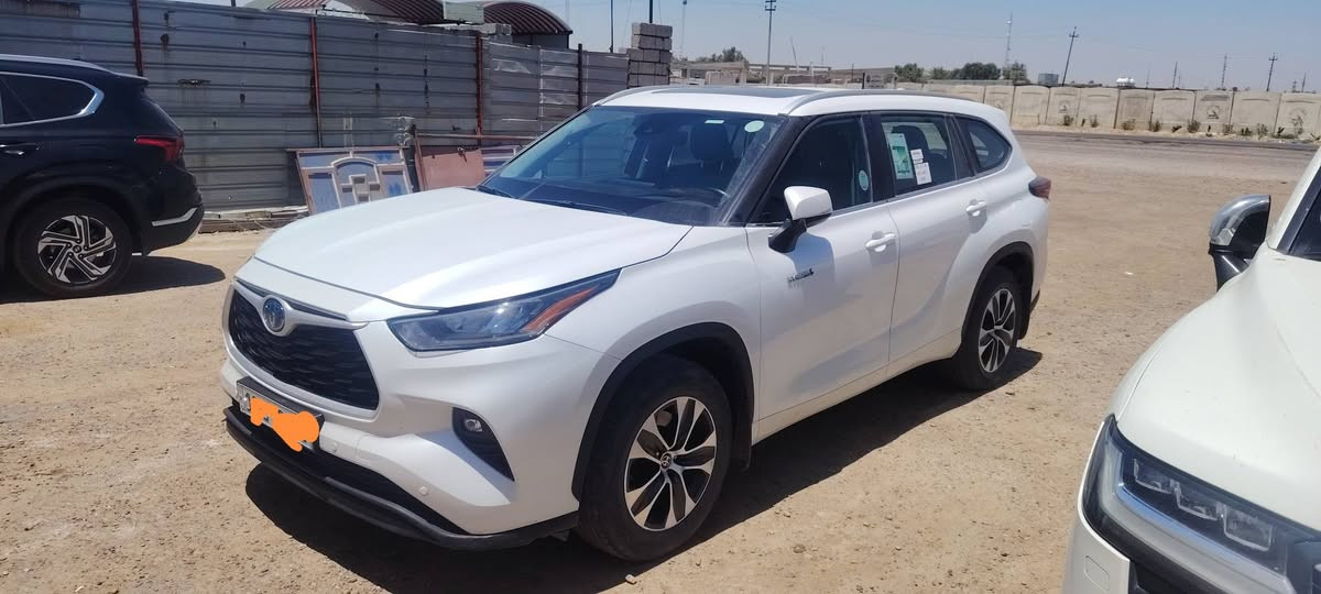 للبيع تويوتا هايلندر GLE خليجي  2024 ✅

 وكالة  ( عبد اللطيف جميل )
ماشية 70000 كم 
مكفووولة كفالة عامة من الصبغ والبارد
رقم بغداد الجديد بأسمي وهزة جديدة 
فول مواصفات  GLE
🚘 المحرك 2500 هايبرد
🚘  7 راكب
🚘 فتحه سقف سلايت
🚘 صندوق كهرباء 
🚘 كيجات ديجيتل رقمية
🚘 شاشة كبيرة + كاميرا خلفيه 
🚘 بردات ابواب خلفيه بلادي
🚘 كرسي السائق كهرباء
🚘 هند بريك دكمة 
🚘 رادار خلفي +امامي 
🚘 حساس خلفي + امامي
🚘 مري قابل للطي كهرباء
🚘 3 انظمه قيادة 
🚘 3قطع تبريد 
🚘 لايت فول زينون بك لايت LED
🚘 ويل كب قياس 18 أنش 🛞
🚘 تحكم تبريد خلفي منفصل
🚘 منافذ USB + TPC
🚘 توقف اصطدام عن الاقتراب من سيارة 
🚘  باقي مواصفات الهايلاندر معروفه
مكان السيارة بغداد
  
للاستفسار***********
.
